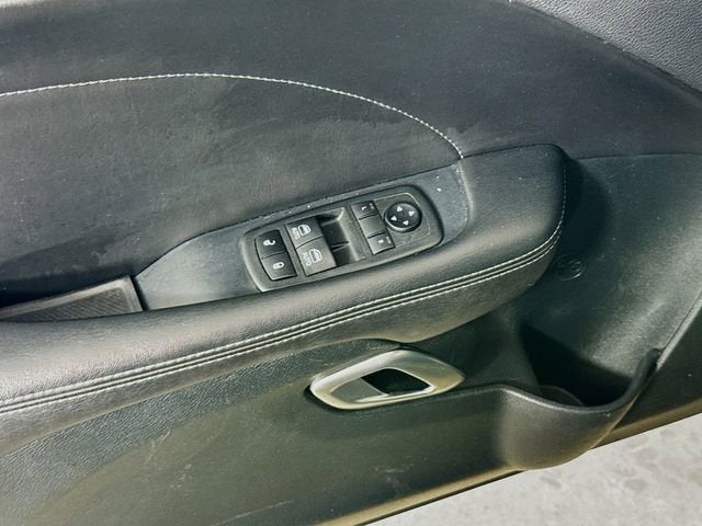 2018 Dodge Challenger SXT Plus