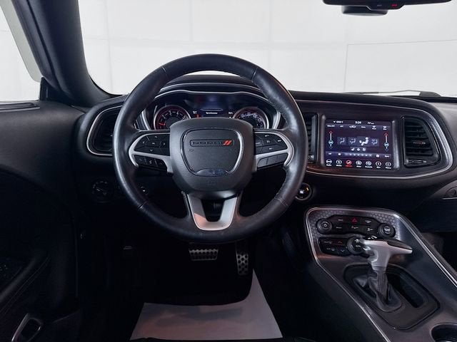 2018 Dodge Challenger SXT Plus