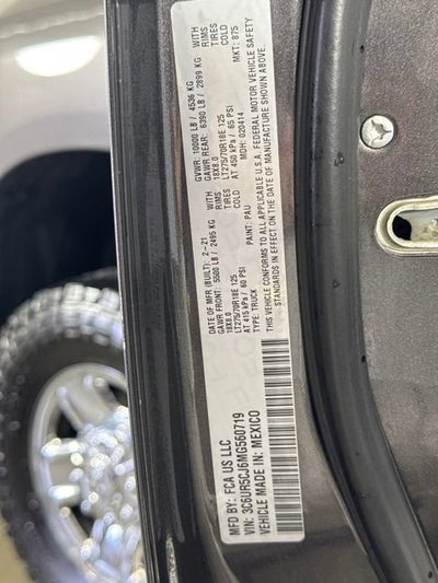 2021 RAM 2500 Tradesman Crew Cab 4x4 6'4" Box