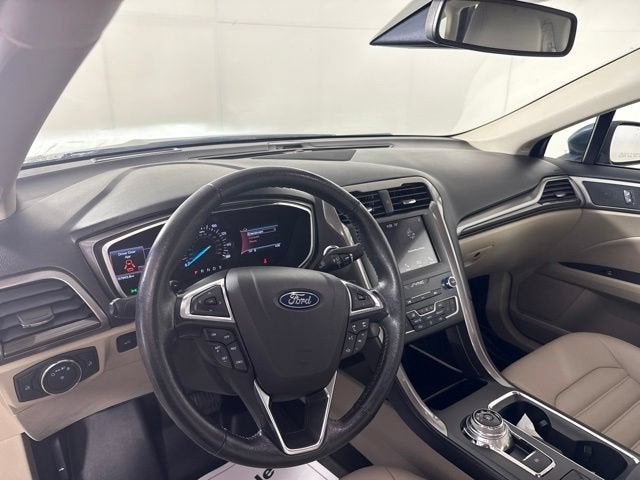 2019 Ford Fusion SEL