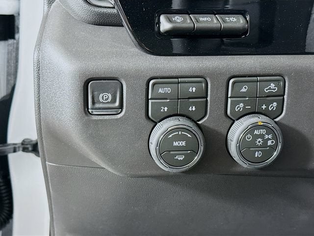 2026 Chevrolet Silverado 1500 ZR2 - Photo 12