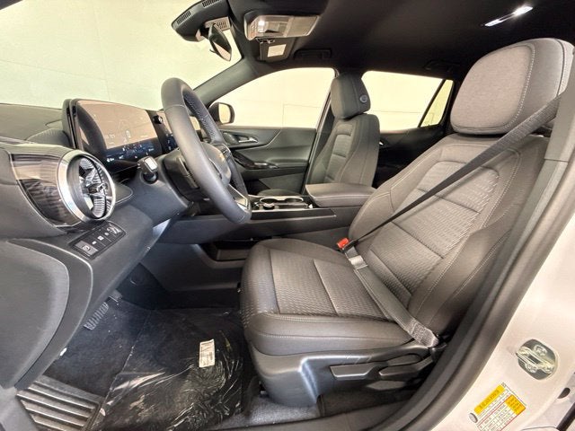 2027 Chevrolet Equinox LT - Photo 13
