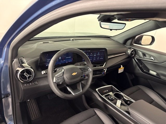 2027 Chevrolet Equinox LT - Photo 14