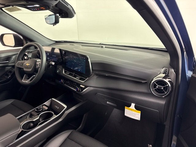 2027 Chevrolet Equinox LT - Photo 35
