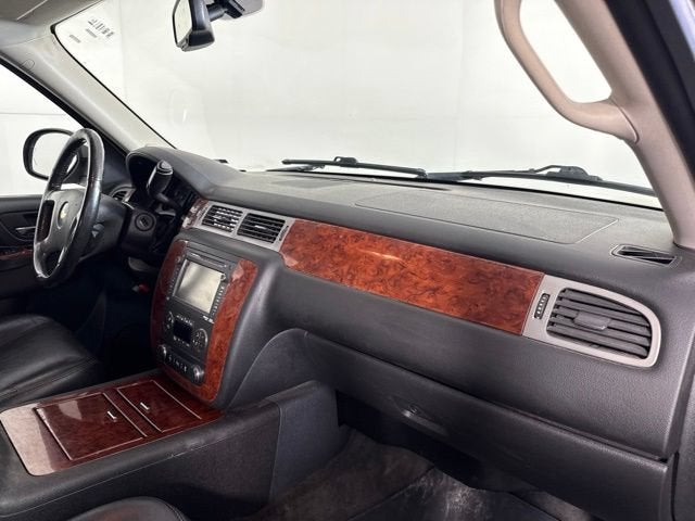 2013 Chevrolet Avalanche LTZ