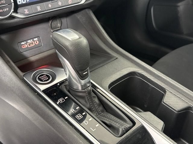 2020 Nissan Sentra SV Xtronic CVT