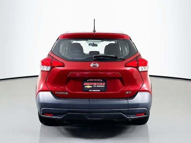 2019 Nissan Kicks SV