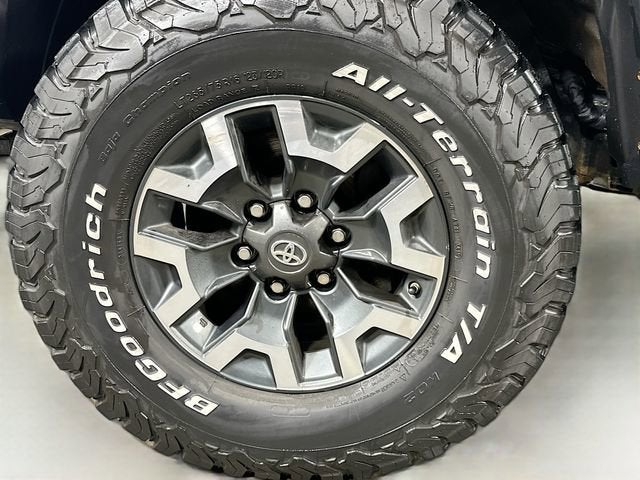 2017 Toyota Tacoma SR5