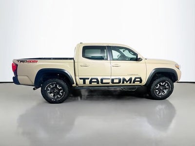 2017 Toyota Tacoma SR5