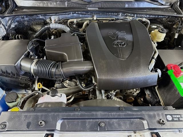 2017 Toyota Tacoma SR5