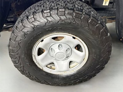 2017 Toyota Tacoma SR5
