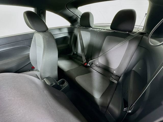 2017 Volkswagen Beetle 1.8T Fleet