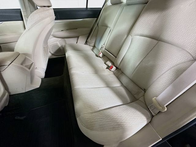 2012 Subaru Legacy 2.5i Premium