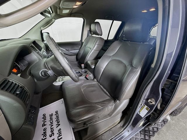 2011 Nissan Pathfinder Silver