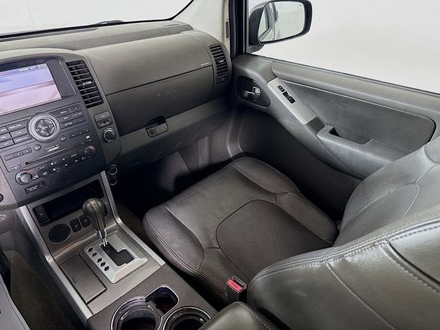 2011 Nissan Pathfinder Silver