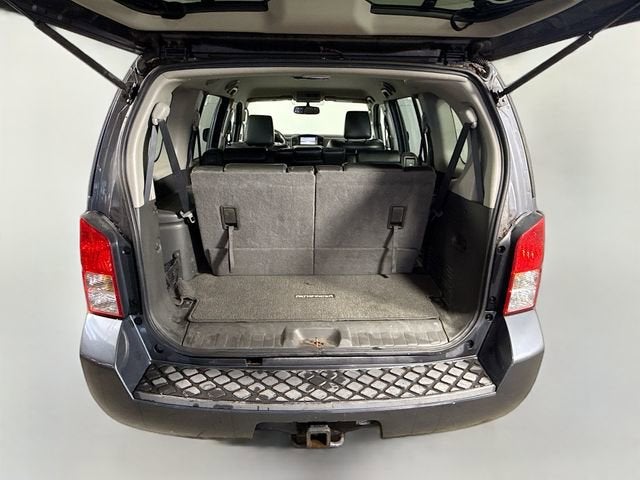 2011 Nissan Pathfinder Silver