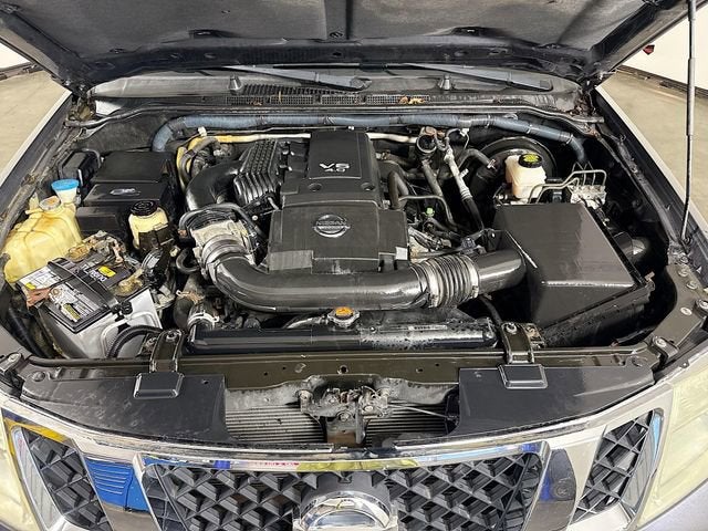 2011 Nissan Pathfinder Silver