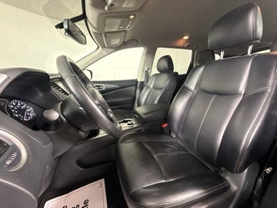2019 Nissan Pathfinder SL