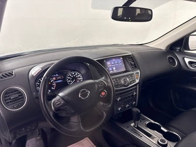 2019 Nissan Pathfinder SL
