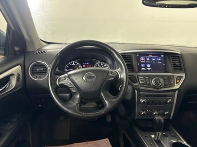 2019 Nissan Pathfinder SL