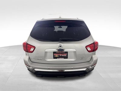 2019 Nissan Pathfinder SL