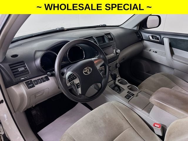 2011 Toyota Highlander Base