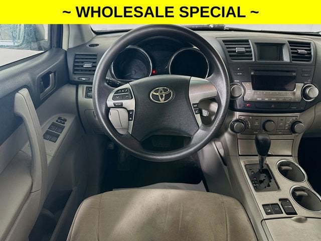 2011 Toyota Highlander Base