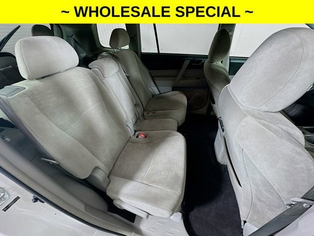 2011 Toyota Highlander Base