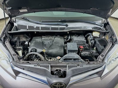 2019 Toyota Sienna XLE Auto Access Seat
