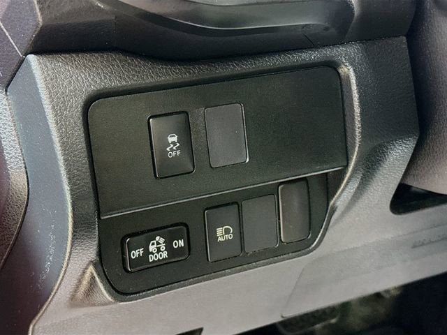 2021 Toyota Tacoma 4WD SR