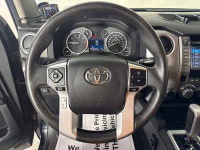 2017 Toyota Tundra SR5 5.7L V8