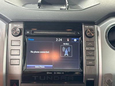 2017 Toyota Tundra SR5 5.7L V8