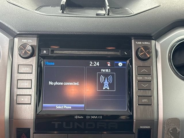 2017 Toyota Tundra SR5 5.7L V8