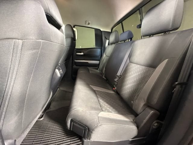 2017 Toyota Tundra SR5 5.7L V8