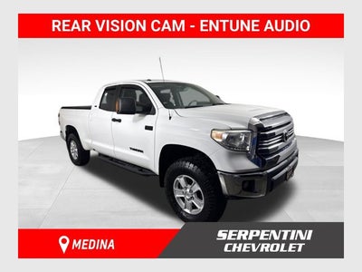 2017 Toyota Tundra SR5 5.7L V8