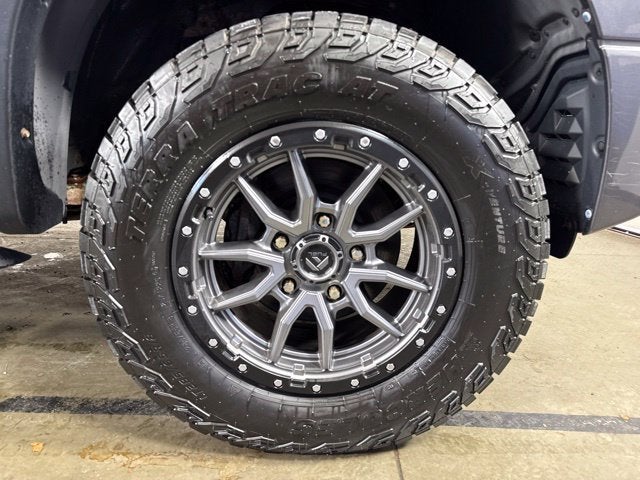 2012 Toyota Tundra Grade 5.7L V8