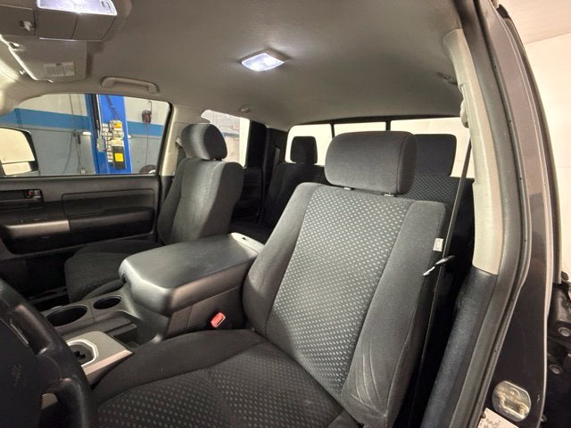 2012 Toyota Tundra Grade 5.7L V8