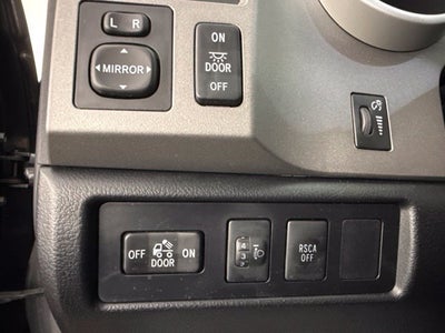 2012 Toyota Tundra Grade 5.7L V8