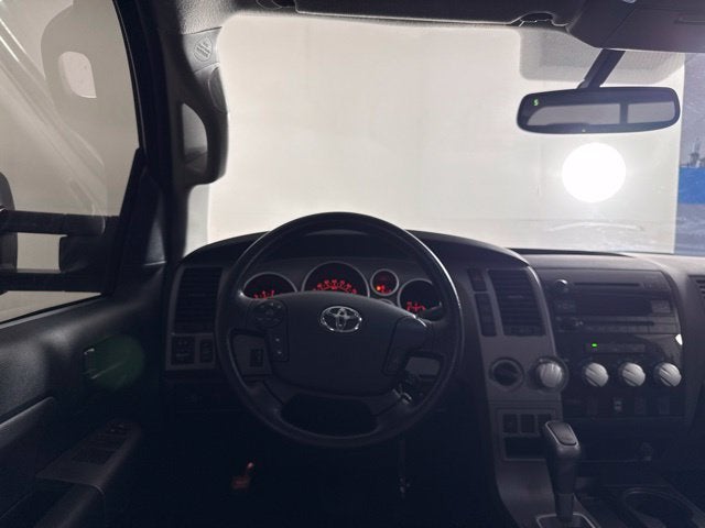 2012 Toyota Tundra Grade 5.7L V8