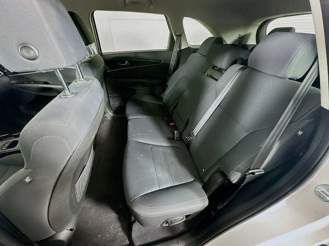 2019 Kia Sorento LX V6