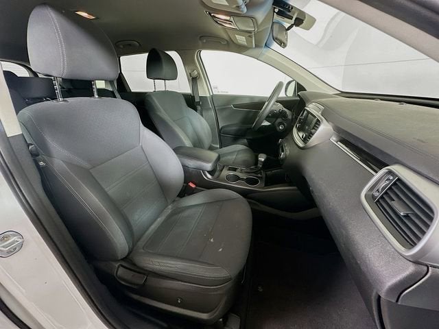 2019 Kia Sorento LX V6