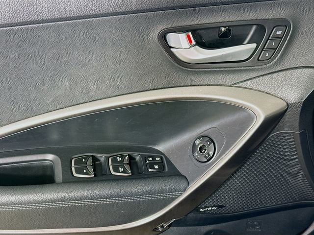 2017 Hyundai Santa Fe Sport 2.0T Ultimate
