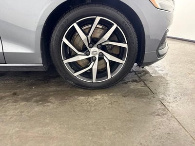 2019 Volvo S60 Momentum