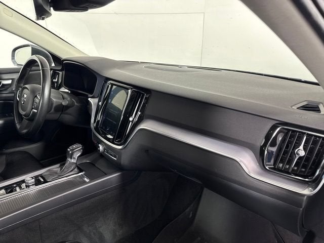 2019 Volvo S60 Momentum