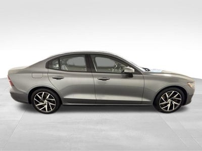 2019 Volvo S60 Momentum