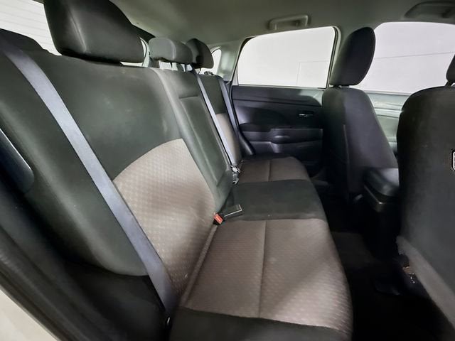 2018 Mitsubishi Outlander Sport ES 2.0