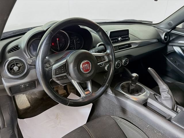 2017 FIAT 124 Spider Classica