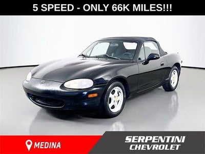 1999 Mazda Mazda MX-5 Miata Base