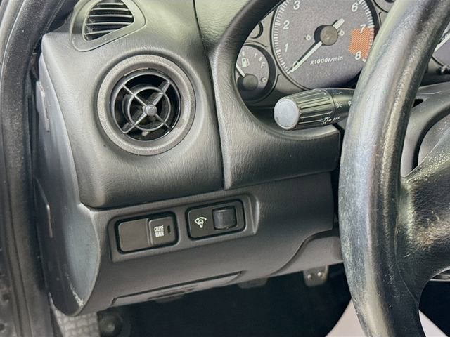 1999 Mazda Mazda MX-5 Miata Base