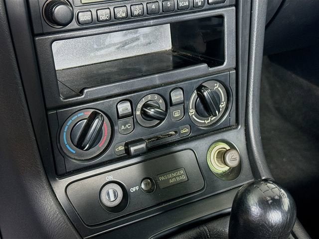 1999 Mazda Mazda MX-5 Miata Base